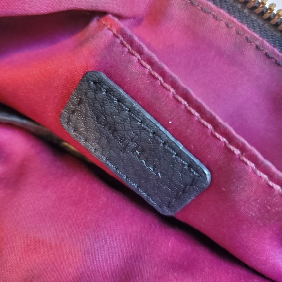 Cole Haan Small Leather Crossbody Purse Black - Picture 8 of 9